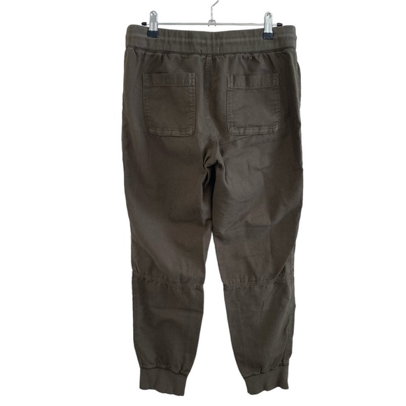 Aritizia Community - Military Green Cotton Cargo Pant - Small - Picture 3 of 9